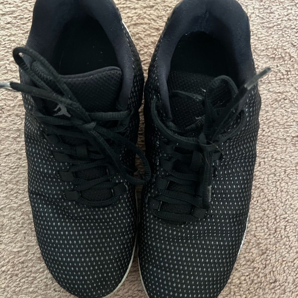 Jordan Black Sneakers Breathable Mesh Design